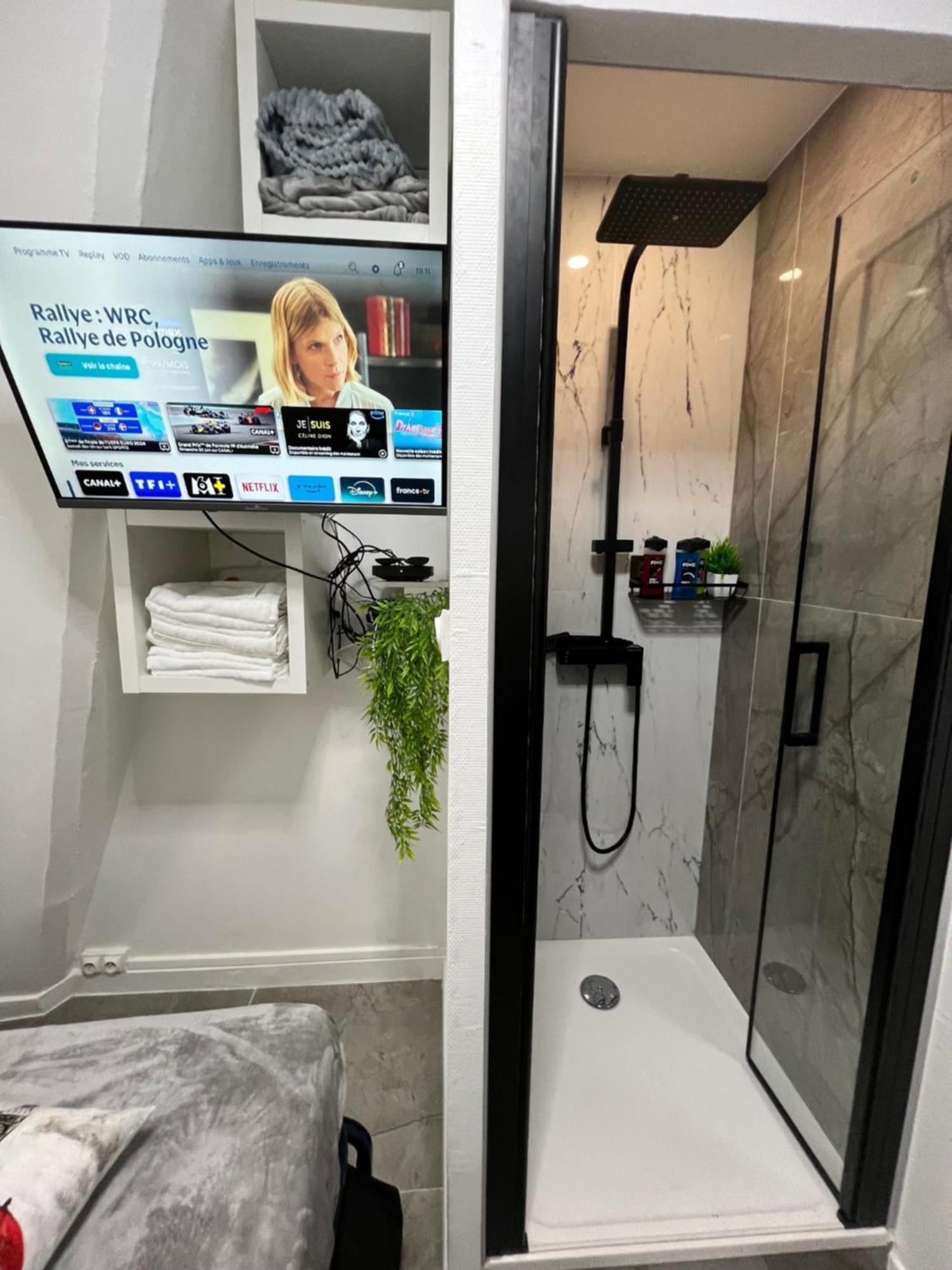 Paris Bastille Bercy Gare De Lyon Chambre Climatisee 9M2 Ideal 1 Pers ,Max 2 Pers ภายนอก รูปภาพ